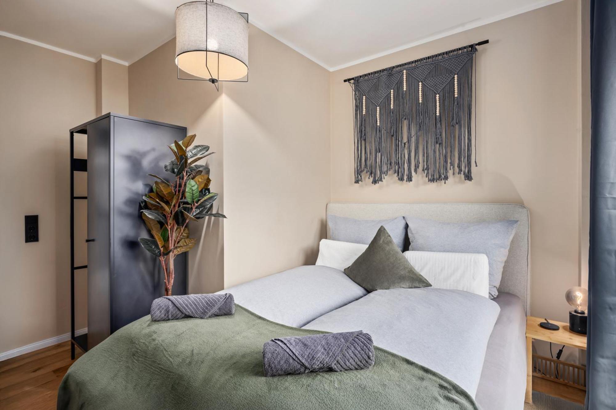 דירות צוויקאו Edler Wohnraum Schwanenteich-Penthouse Mit Garage, Grill, Kaffeevollautomat, Klima, Lift & Terrasse מראה חיצוני תמונה